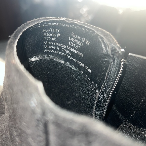 Black small heeled boots - Picture 5 of 5